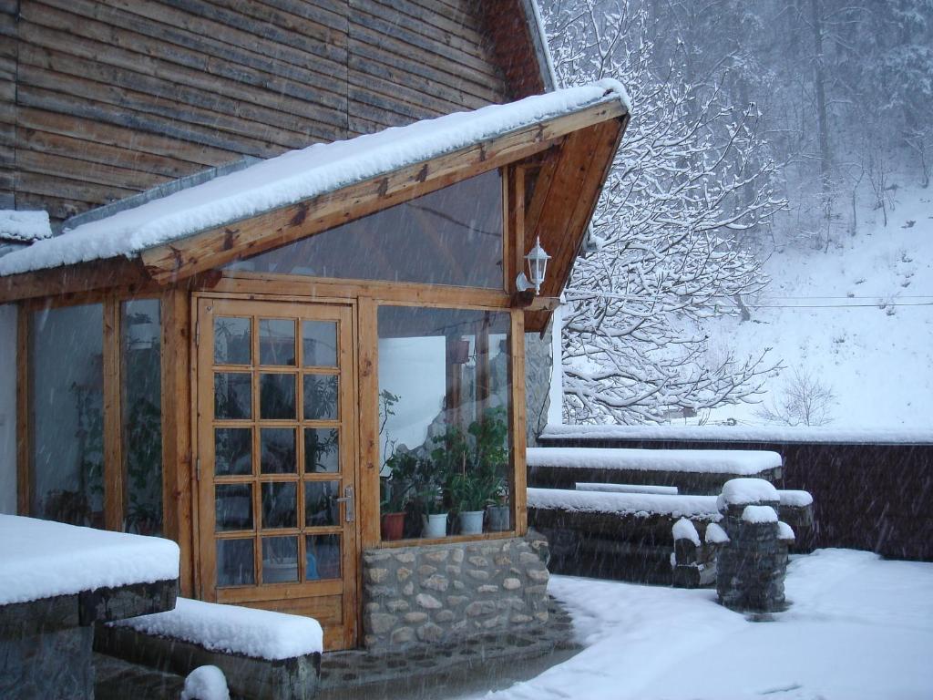 Hotel Rem'S Pension Rîşnov Exterior foto